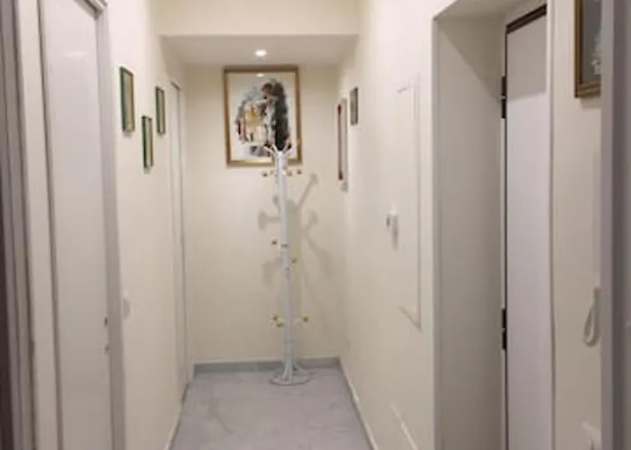 Modern In The Heart Of Rome, 42 M², Parking Included * Rome
